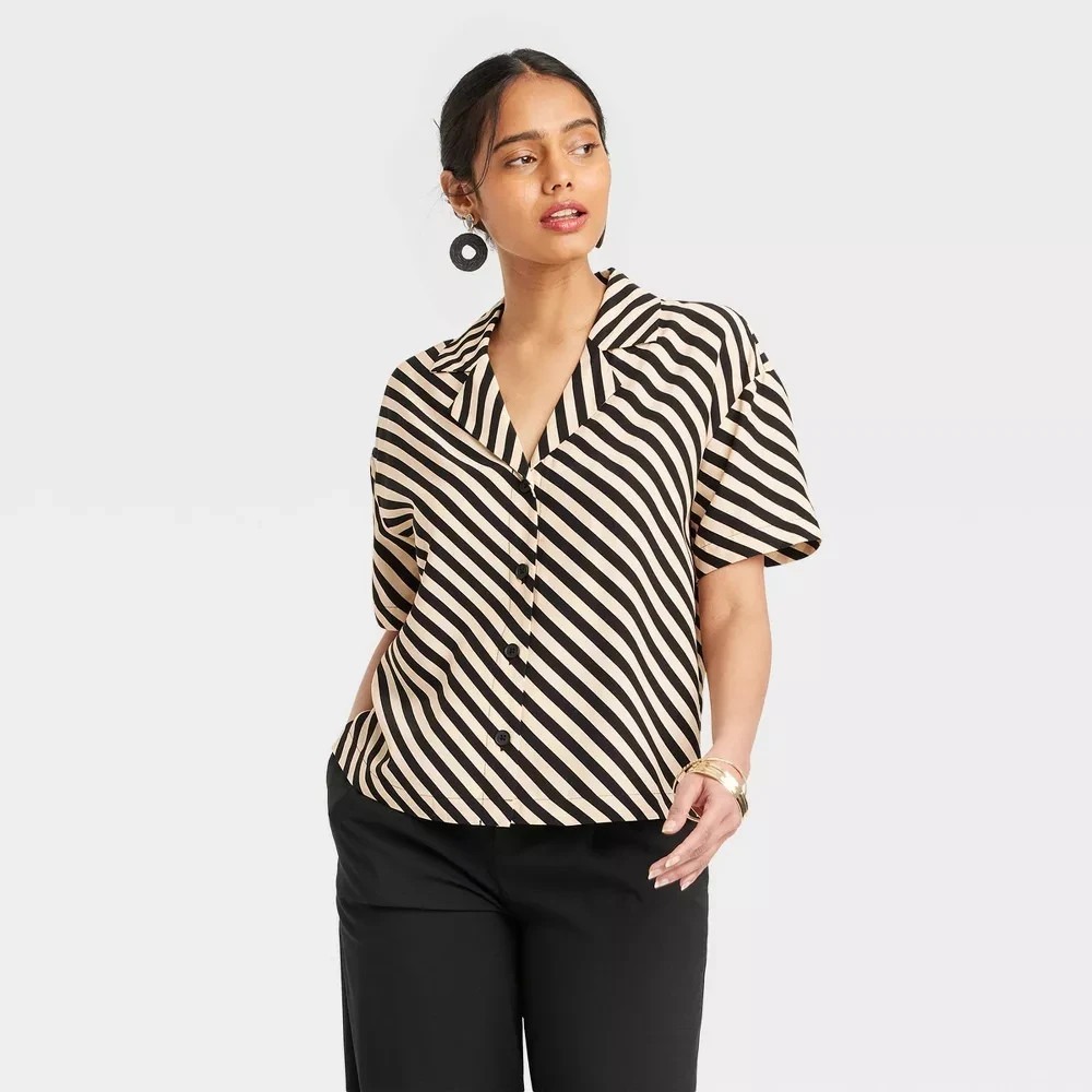 Women's A New Day Striped Crepe Button Down Shirt Size M New With Tags